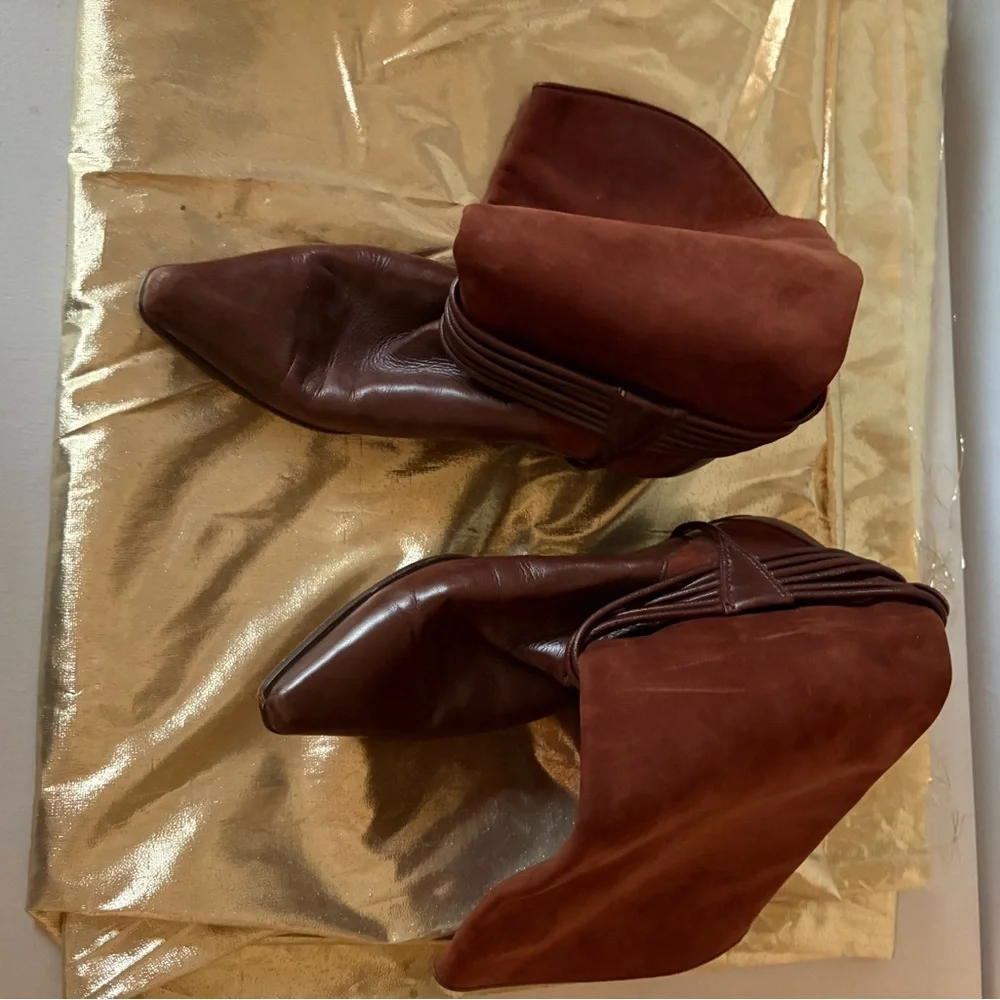 Via Spiga Italian Brown Leather & Suede Top Boots w/Silver Accents.  Size 7 1/2. - Picture 3 of 5